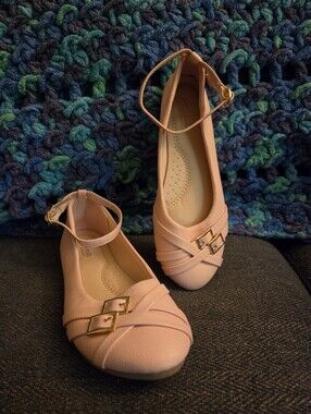Pink Link Dress Shoes Size 4